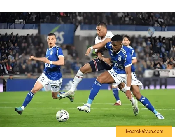 诺丁汉森林近期比赛节奏稳健，攻防转换效率持续提升