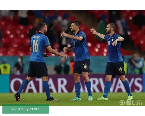 美因茨防线近期表现稳健，防守端持续提升